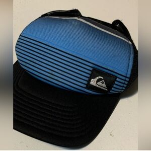 💚10 for $10💚 Bundle and save Quiksilver Blue and Black Cap